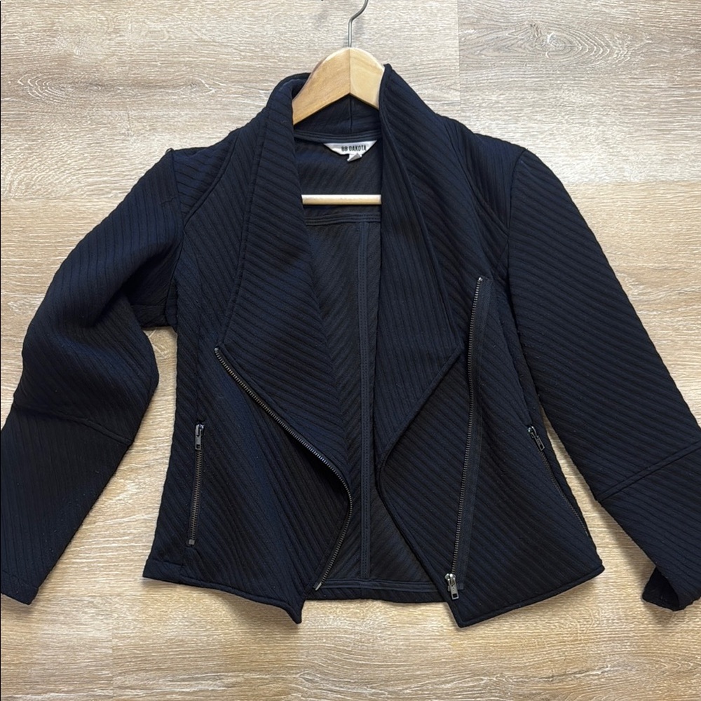BB Dakota Women's Black Jacket